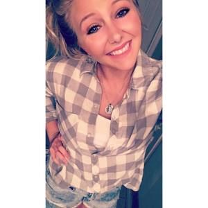 Meet your Posher, Lauren